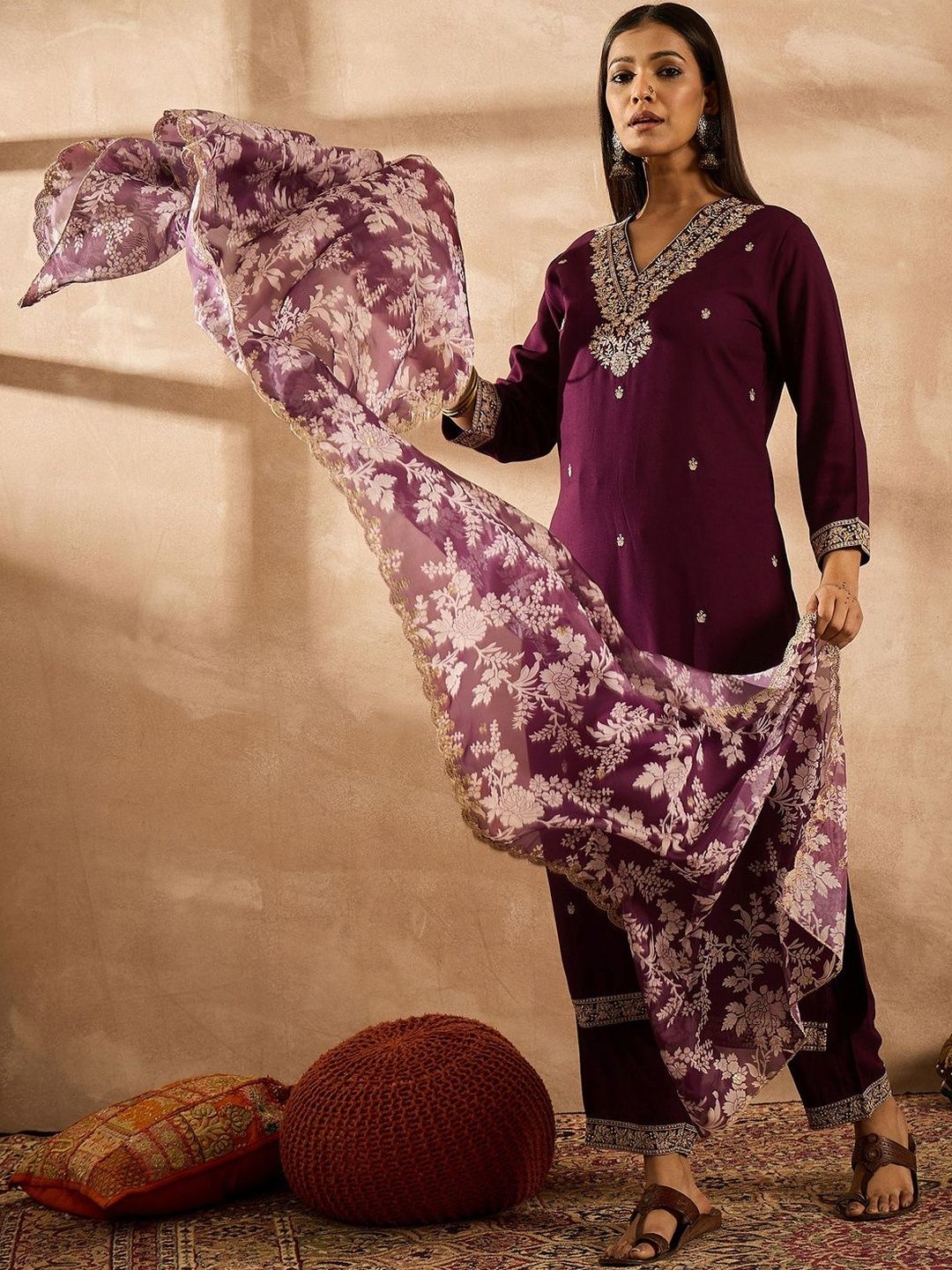 Dhiyona IE Floral Embroidered Straight Zari Work Kurta With Trousers & Dupatta