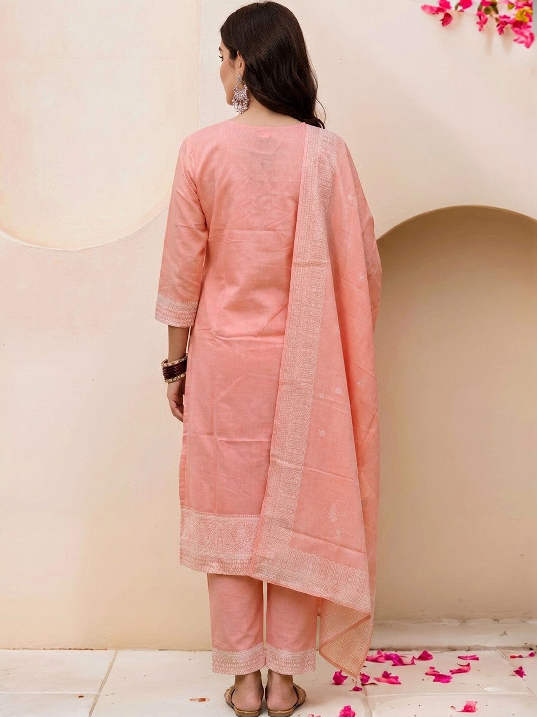 Women Ethnic Motifs Embroidered Regular Thread Work Pure Cotton Kurta with Trousers & With Dupatta