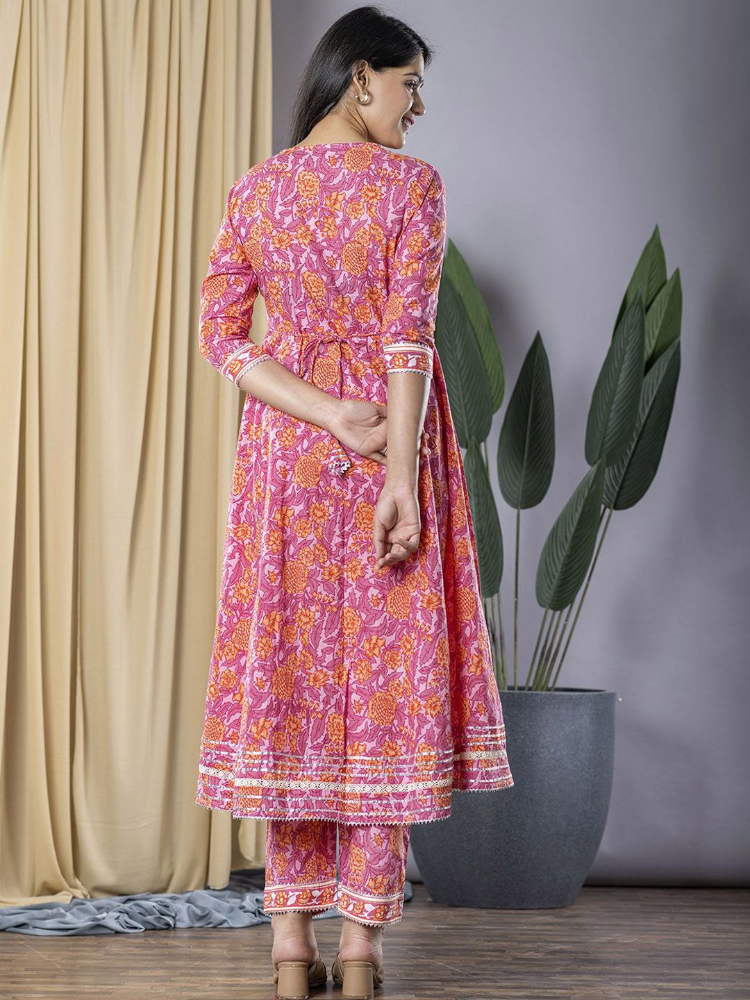 Dhiyona KL V-Neck Floral Printed Pure Cotton Anarkali Kurta with Trousers & Dupatta