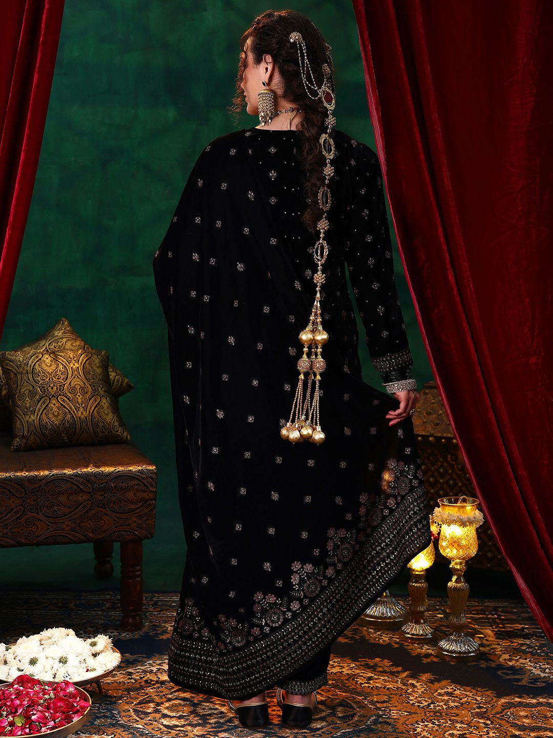Women Floral Embroidered Kurta with Salwar & Dupatta