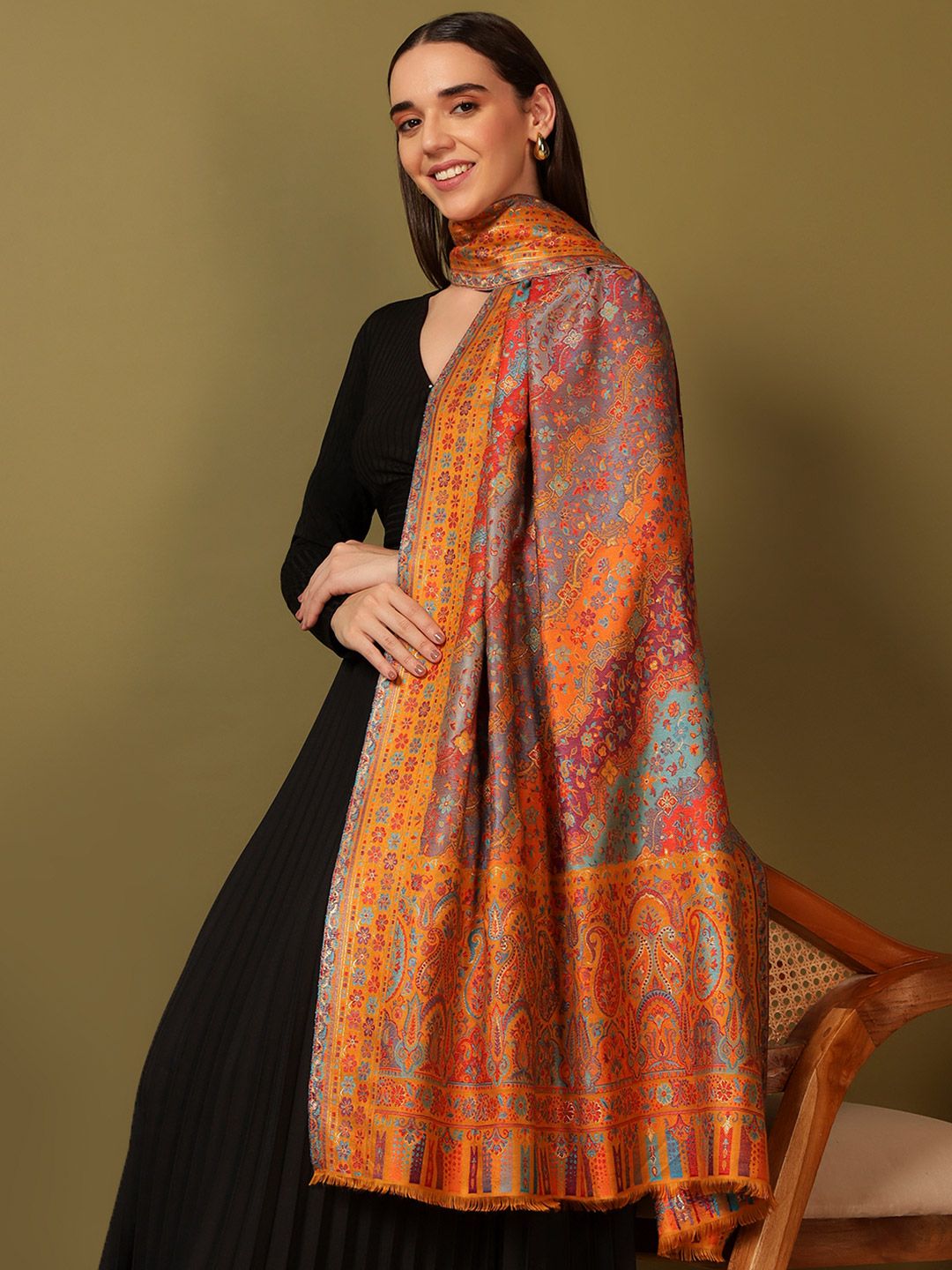 Dhiyona PA Paisley Woven Design Shawl