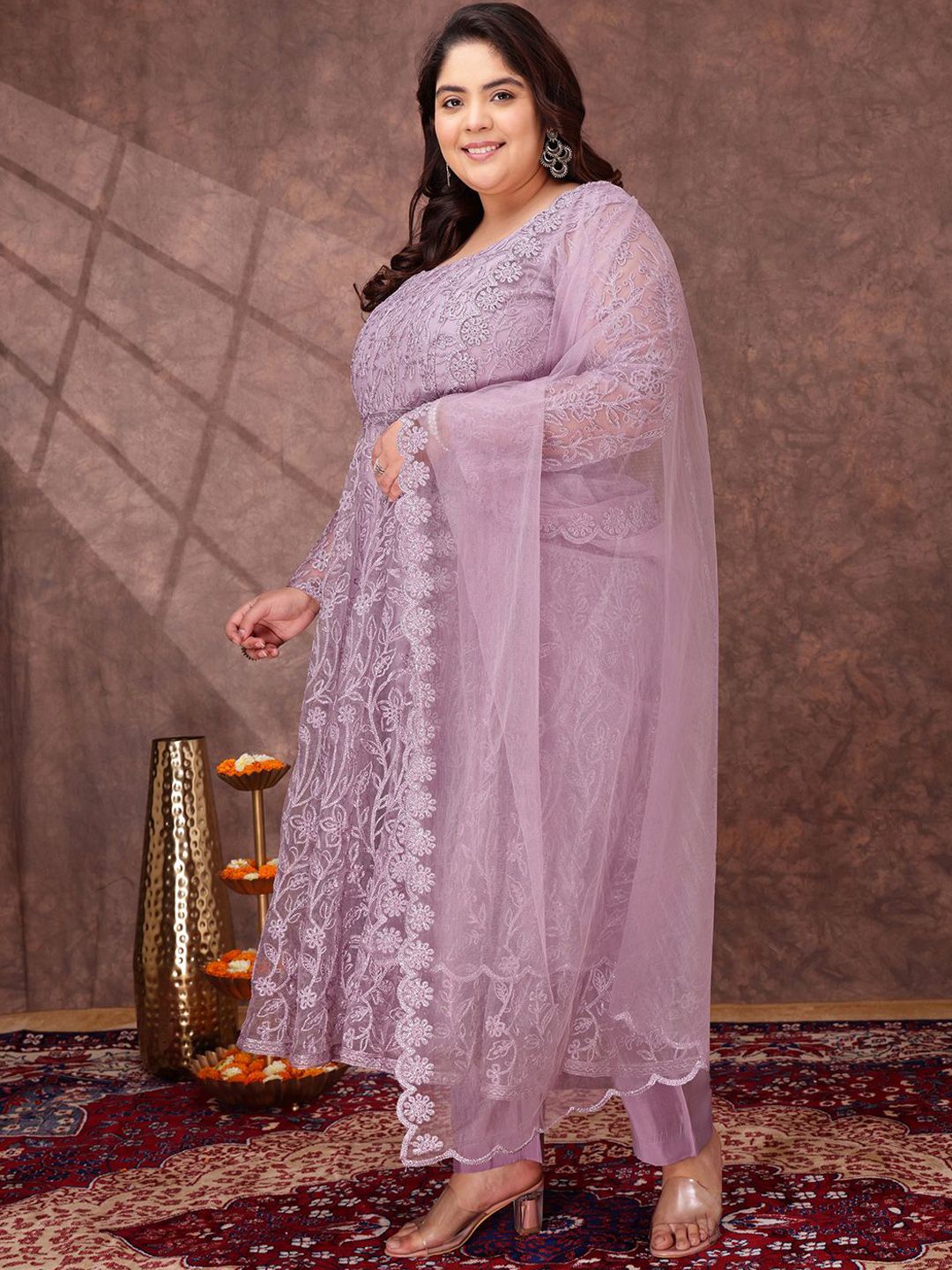 Dhiyona IN Women Floral Embroidered Empire Thread Work Kurta with Trousers & Dupatta