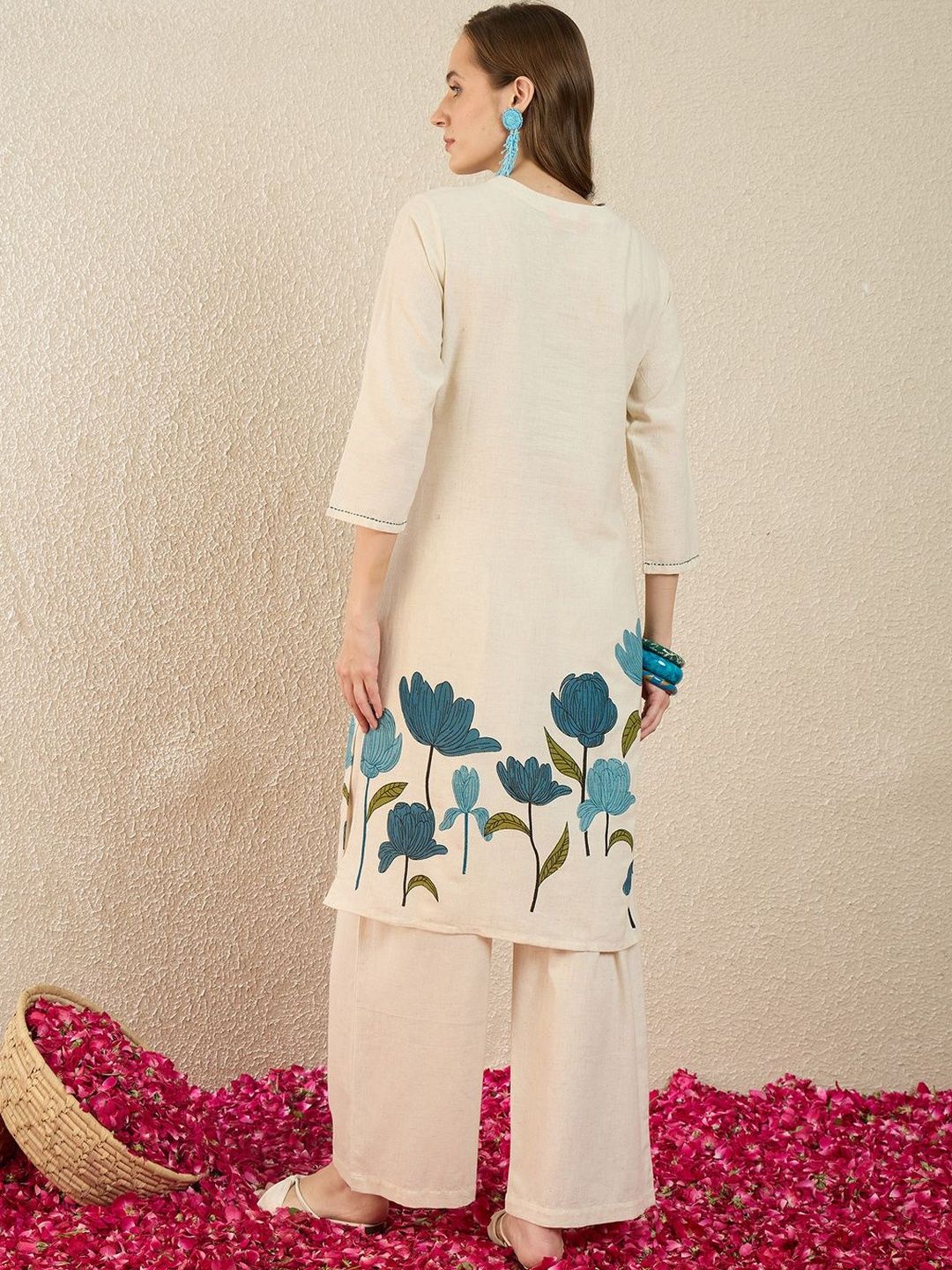 Dhiyona IE Printed V-Neck Three-Quarter Sleeves Pure Cotton Tunic And Trousers