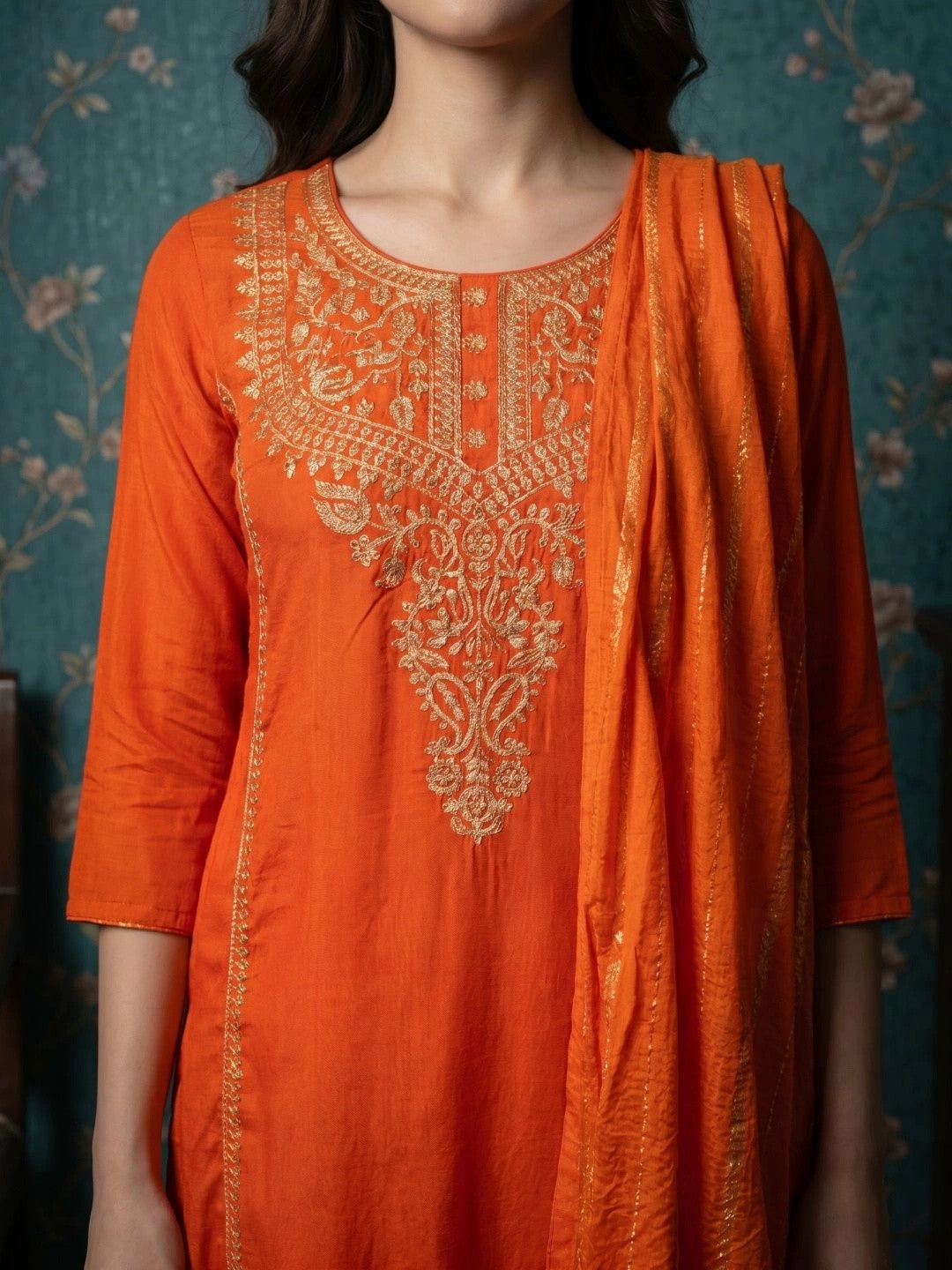 Women Ethnic Motifs Embroidered Regular Thread Work Kurta with Trousers & With Dupatta