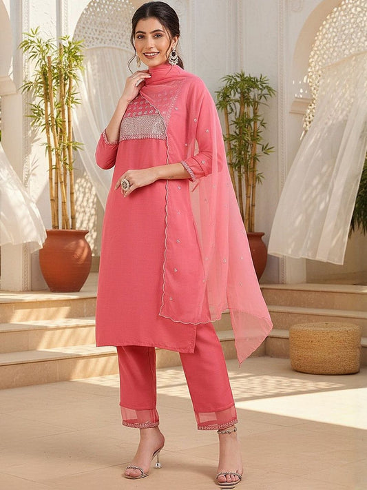Dhiyona KL Ethnic Motifs Embroidered Thread Work Kurta with Trousers & Dupatta