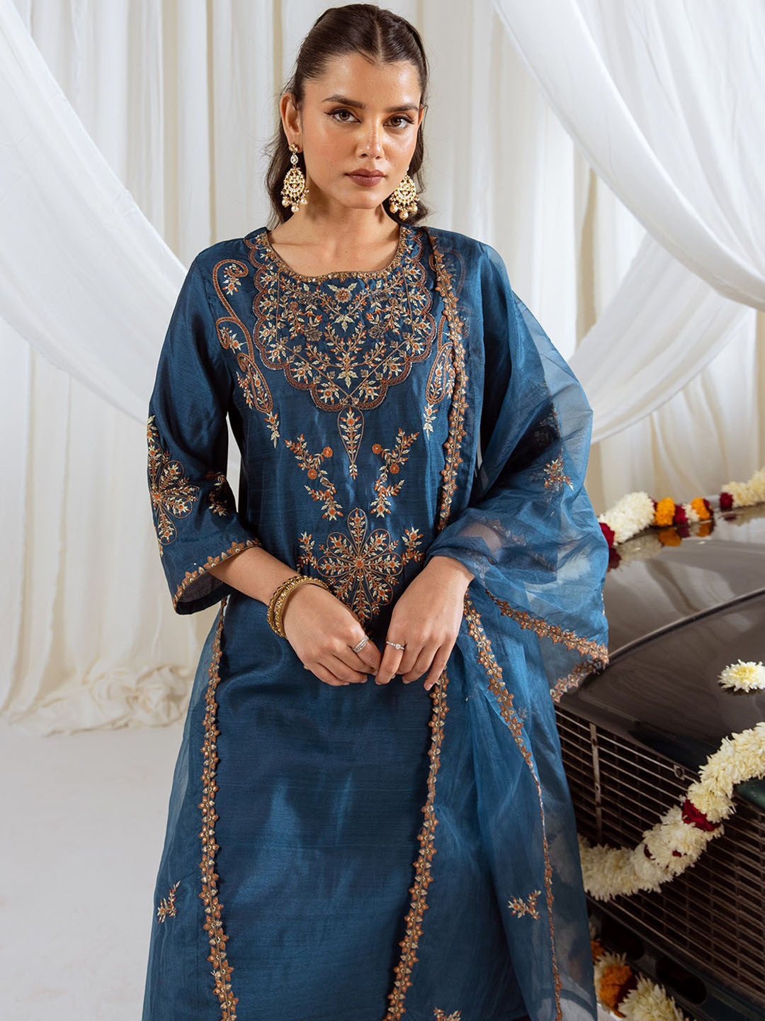 Floral Embroidered Thread Work Round Neck Kurta With Trousers & Dupatta