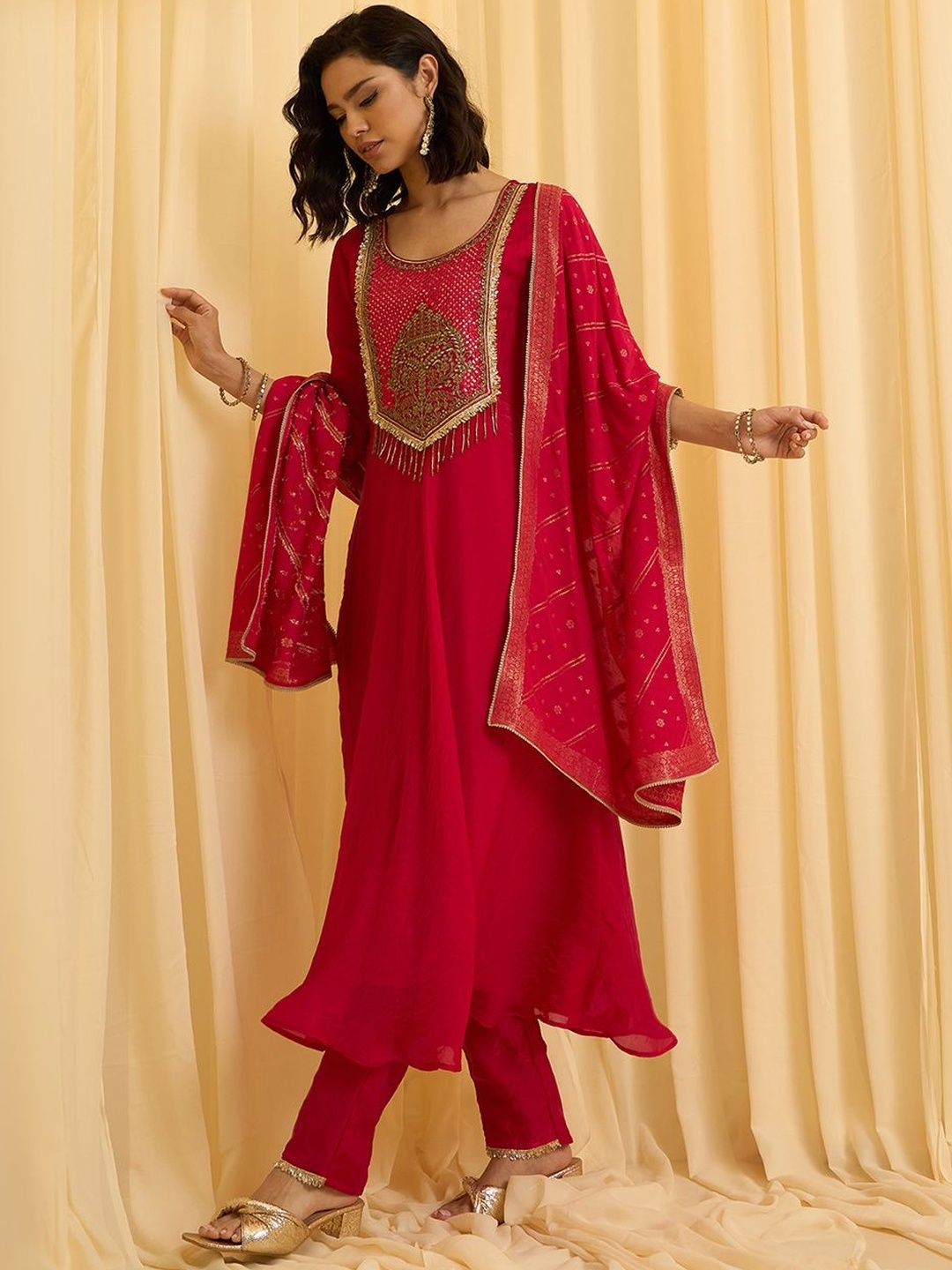 Dhiyona CH Women Ethnic Motifs Embroidered Anarkali Kurta with Trousers & Dupatta
