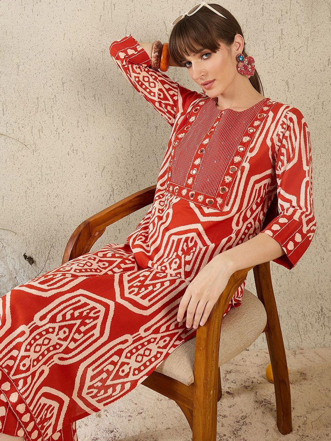 Dhiyona IE Women Ethnic Motifs Printed Pure Cotton Kurta with Trouser