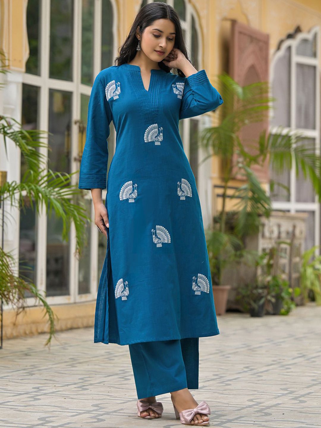 Dhiyona IE Embroidered Mandarin Collar Pure Cotton Tunic With Palazzo