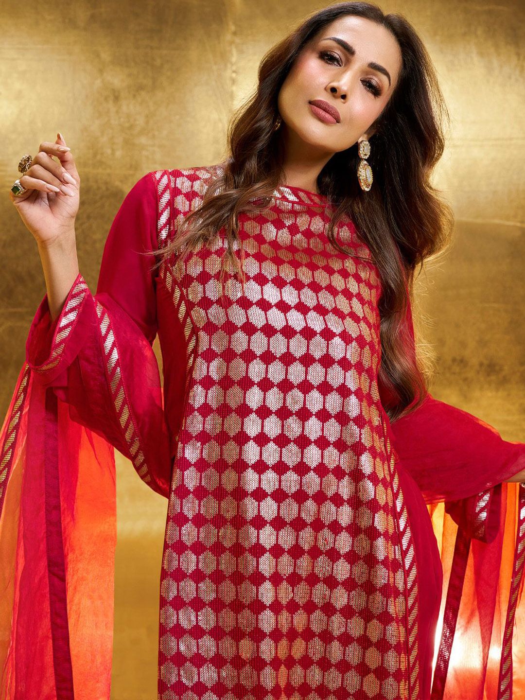 Dhiyona IN Women Embroidered High Slit Sequinned Kurta with Palazzos & Dupatta