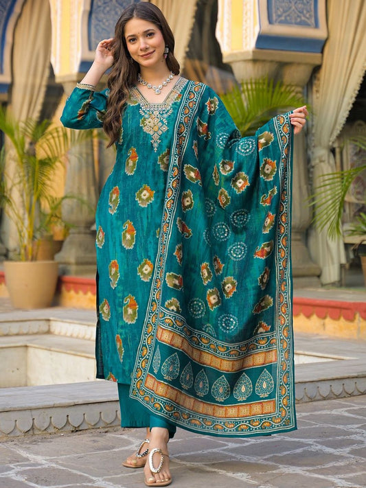 Dhiyona KL Women Ethnic Motifs Embroidered Regular Kurta with Trousers & With Dupatta