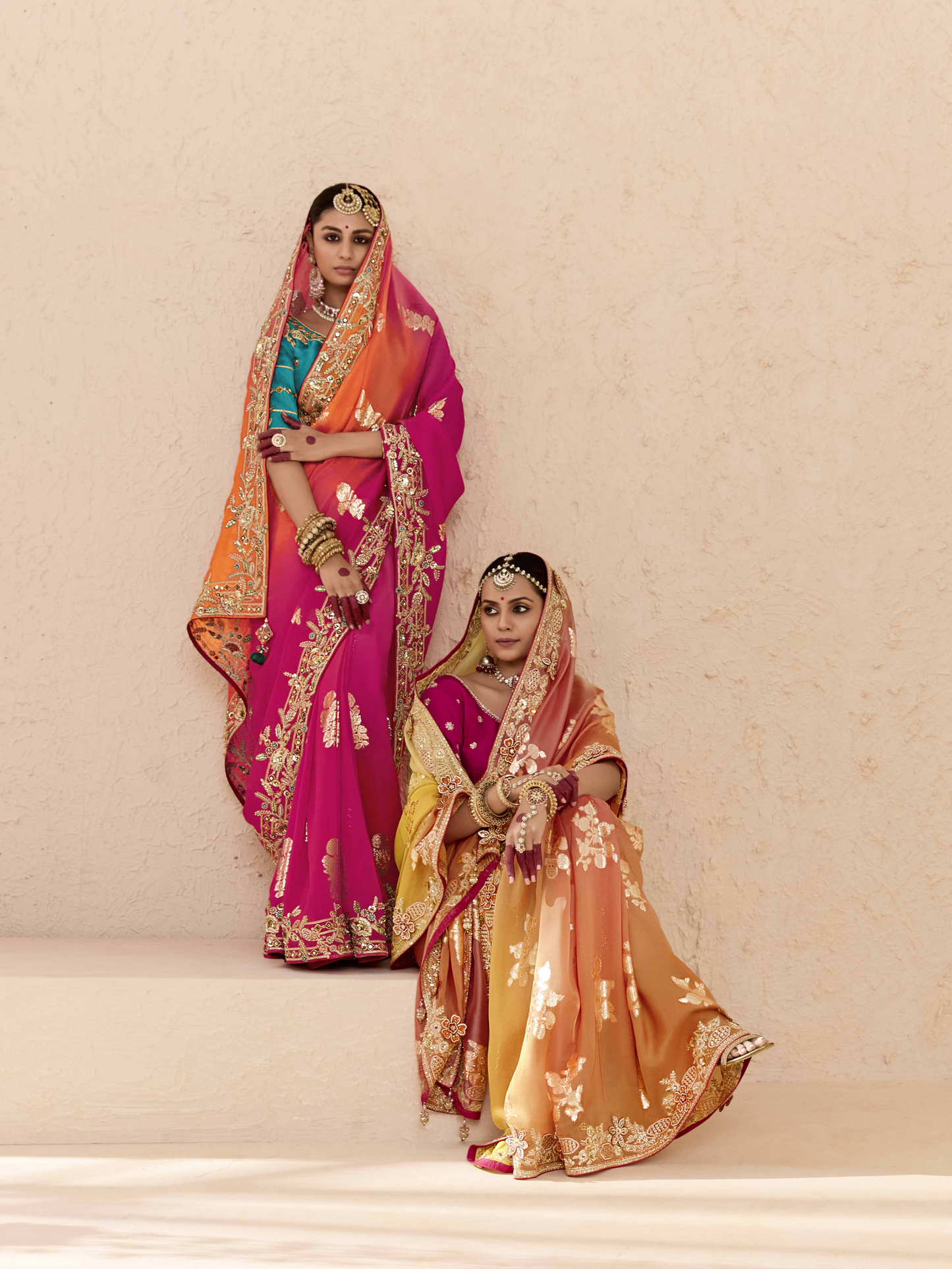 Dhiyona KM Women Shaded Pink & Orange Tussar Silk Saree