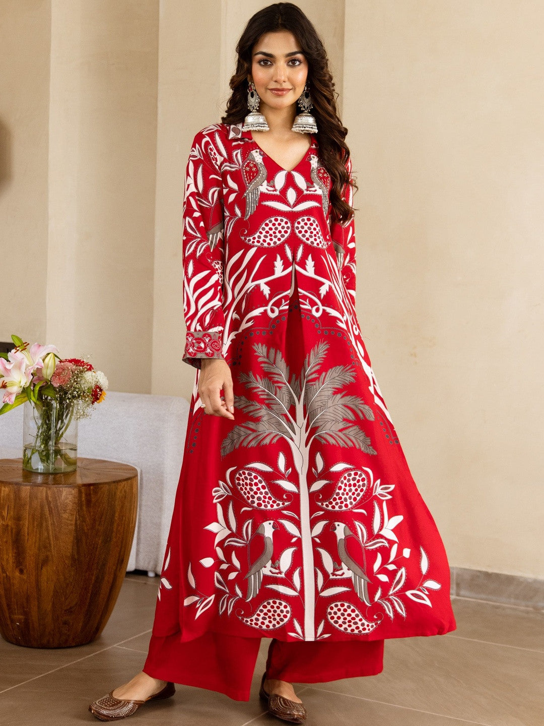 Women Animal Printed Regular Kurta with Palazzos