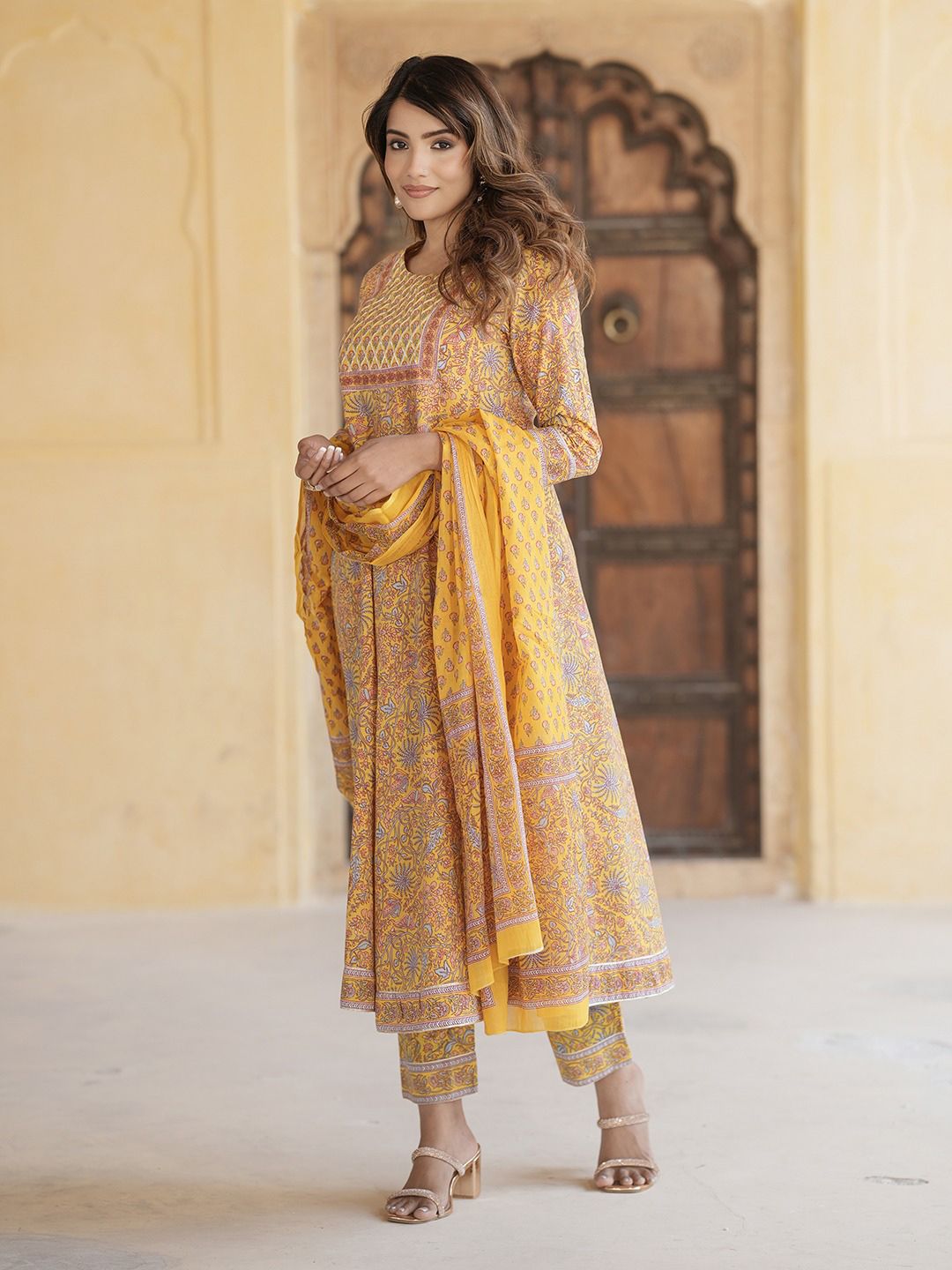Dhiyona KL Floral Printed Gotta Patti Pure Cotton Anarkali Kurta with Trousers & Dupatta