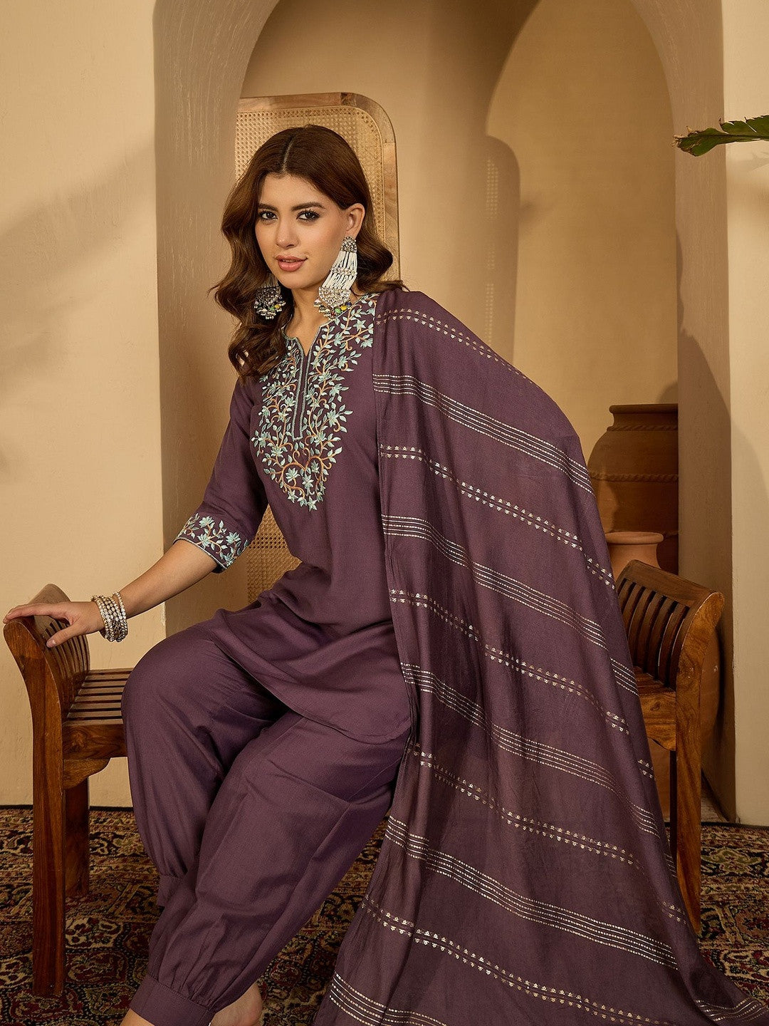 Women Purple Embroidered Kurta Sets With Dupatta