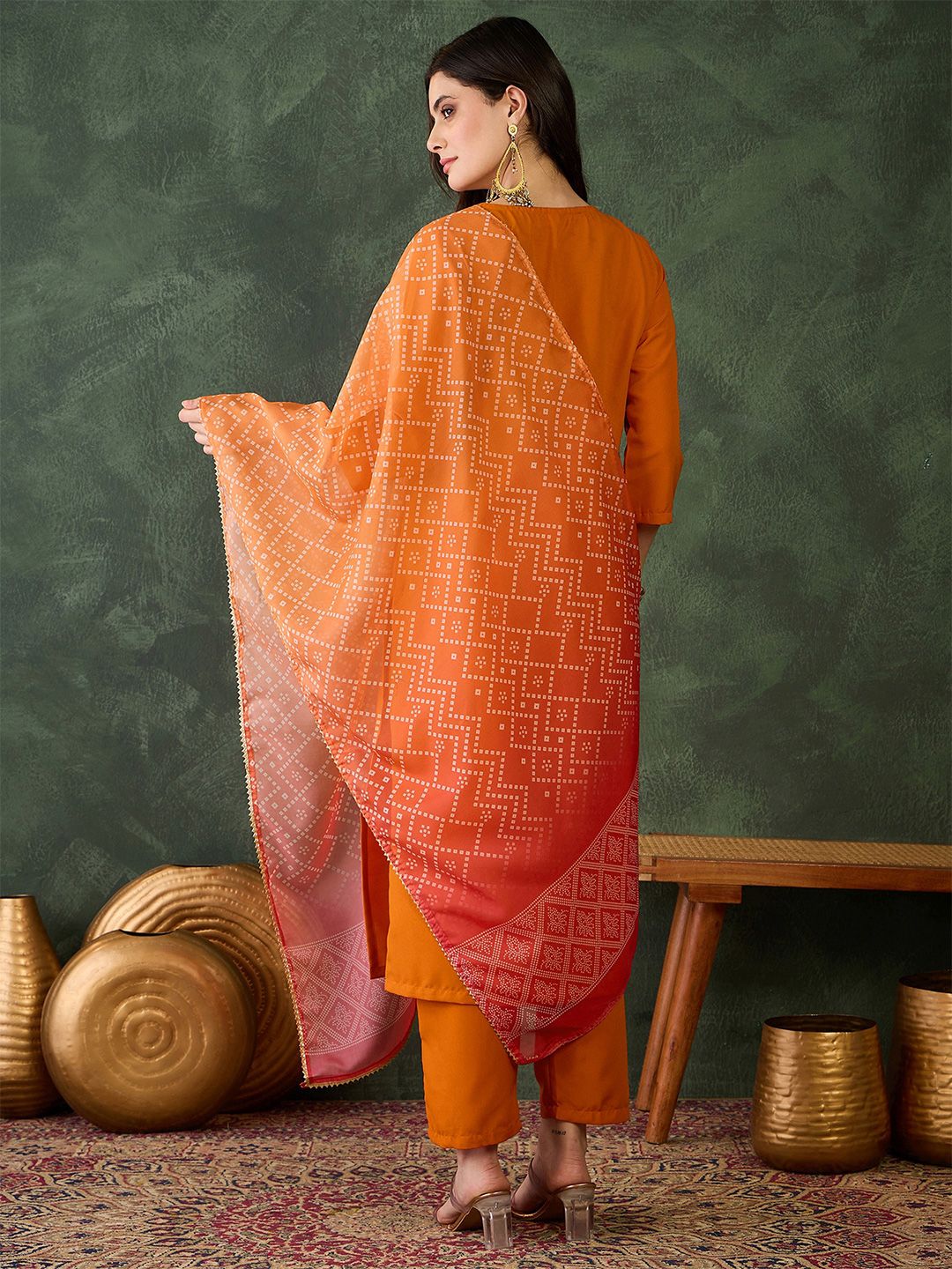 Dhiyona KL Women Ethnic Motifs Embroidered Regular Kurta with Trousers & With Dupatta