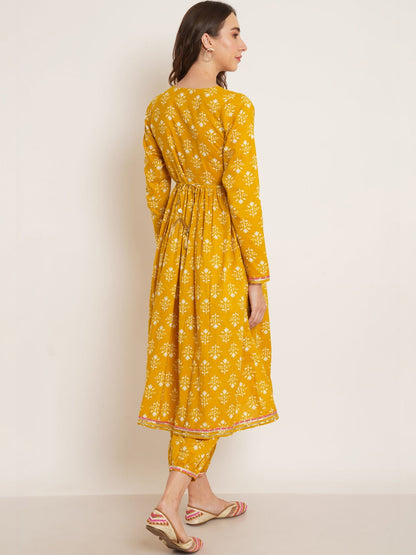 Women Ethnic Motifs Printed Empire Pure Cotton Kurta with Dhoti Pants