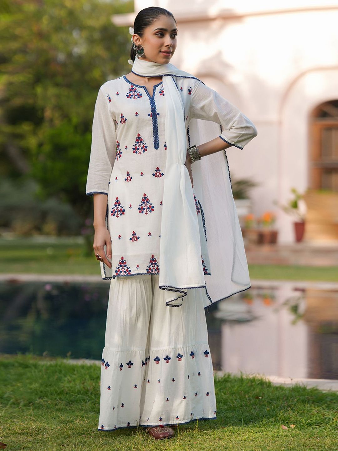 Dhiyona SC Women Embroidered Thread Work Pure Cotton Kurti with Sharara & With Dupatta