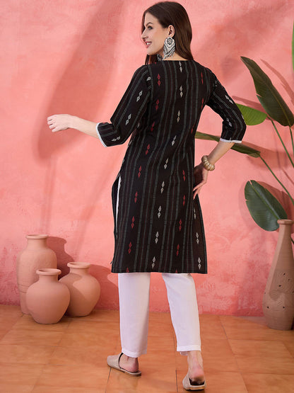 Geometric Printed Round Neck Cotton Straight Kurta With Trousers