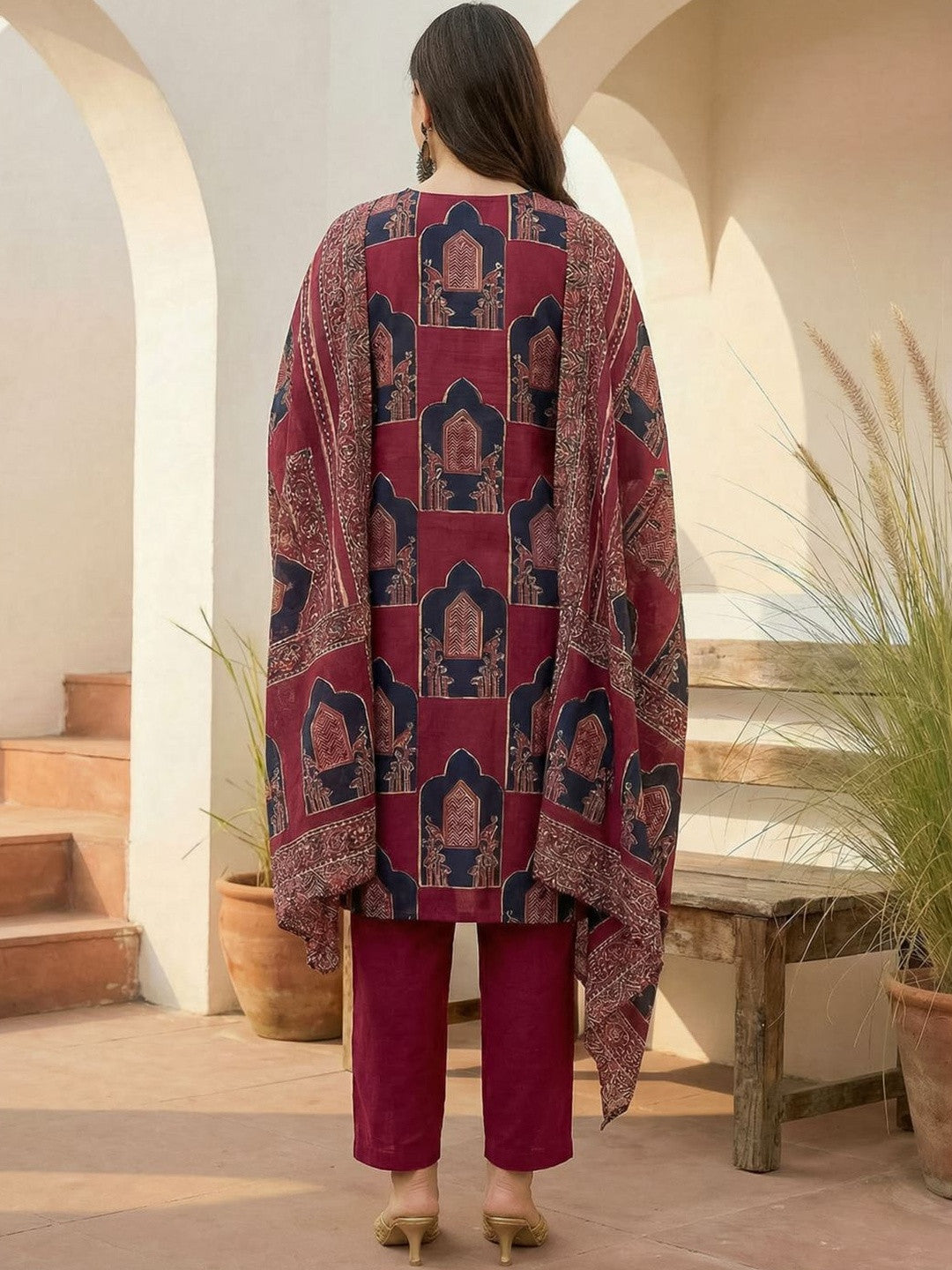 Women Ethnic Motifs Printed Regular Sequinned Pure Cotton Kurta with Trousers & With Dupatta
