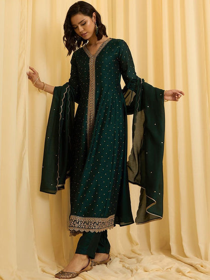 Dhiyona CH Women Ethnic Motifs Embroidered Panelled Gotta Patti Kurta with Trousers & With Dupatta