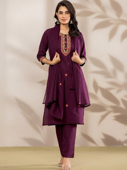 Women Ethnic Motifs Embroidered Regular Thread Work Pure Cotton Kurta with Trousers & With Dupatta