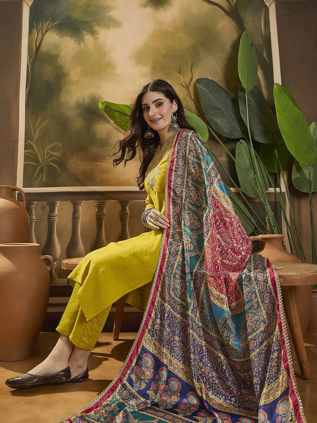 Dhiyona SN Embroidered Three Quarter Sleeves Kurta Trouser & Dupatta