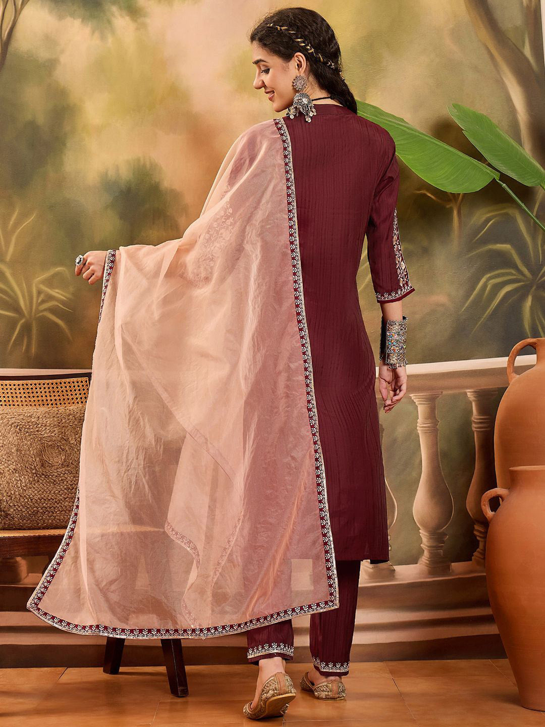 Thread Embroidered Kurta With Trousers & Dupatta