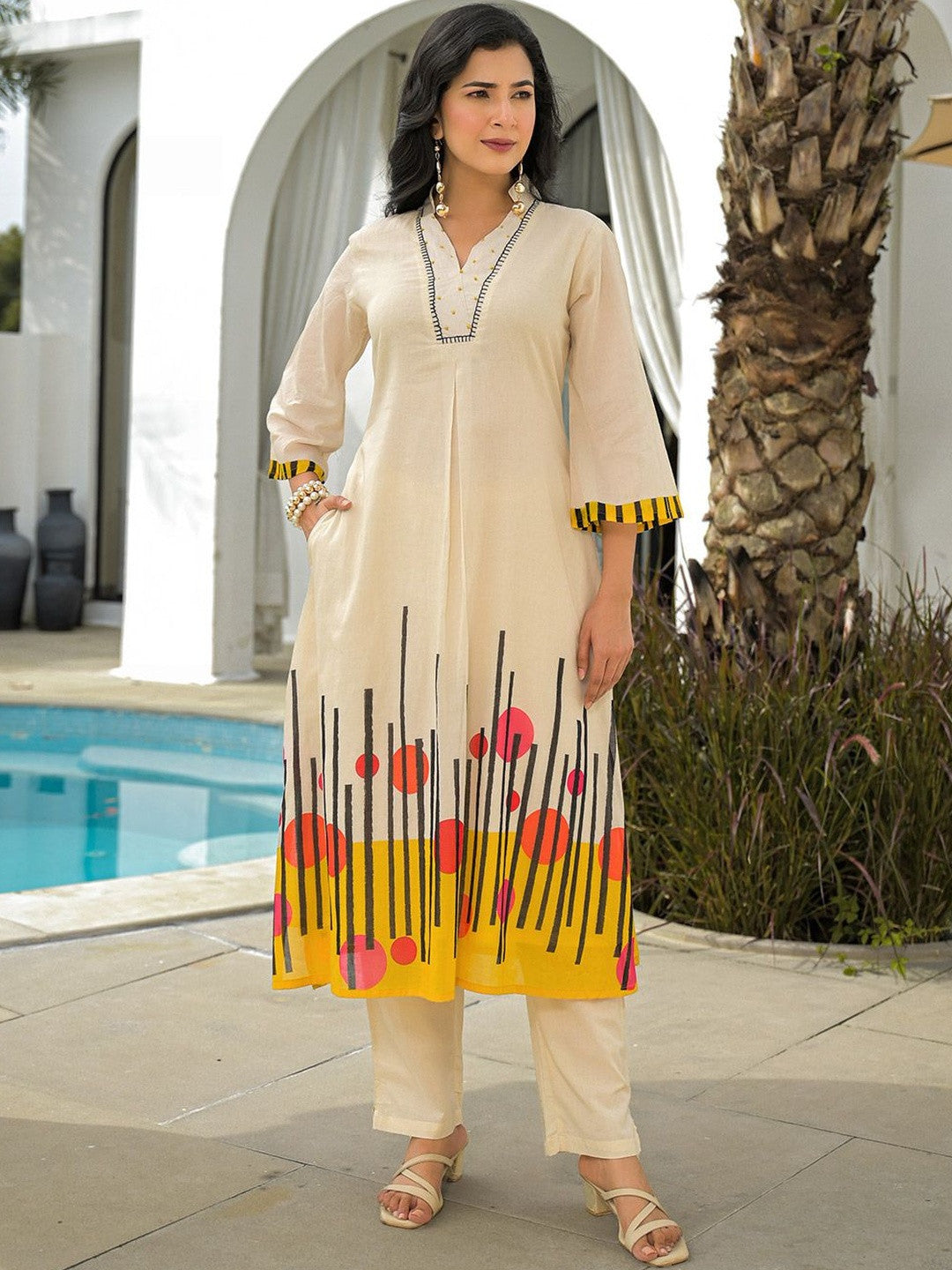 V-Neck Kurta & Trousers