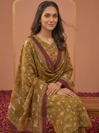 Printed Cotton Sweetheart Neck Kurta & Trousers With Dupatta
