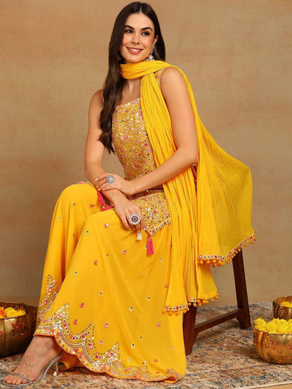 Dhiyona KL Women Floral Embroidered Regular Mirror Work Kurta with Sharara & With Dupatta