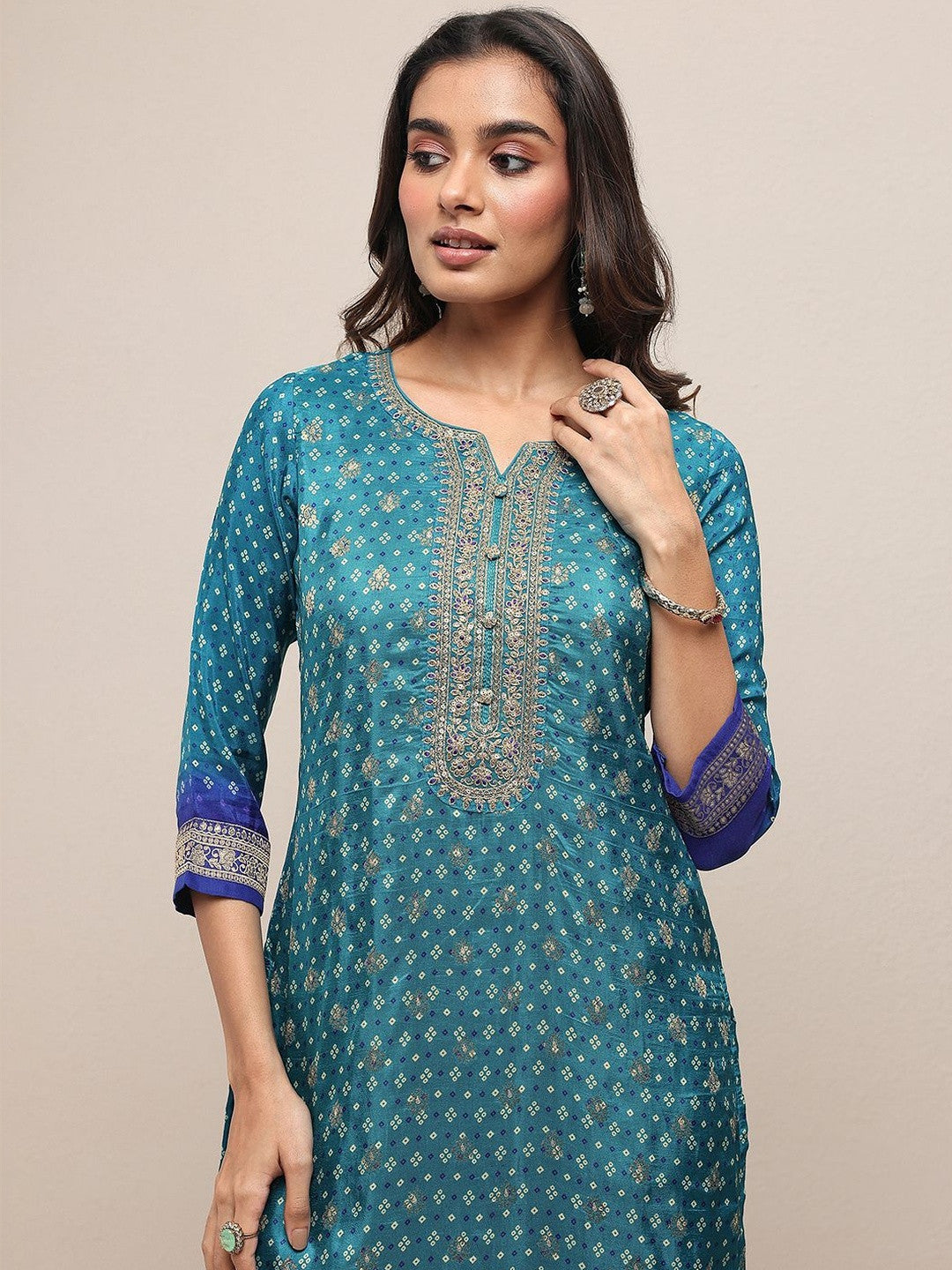 Women Ethnic Motifs Printed Regular Thread Work Kurta with Trousers & With Dupatta