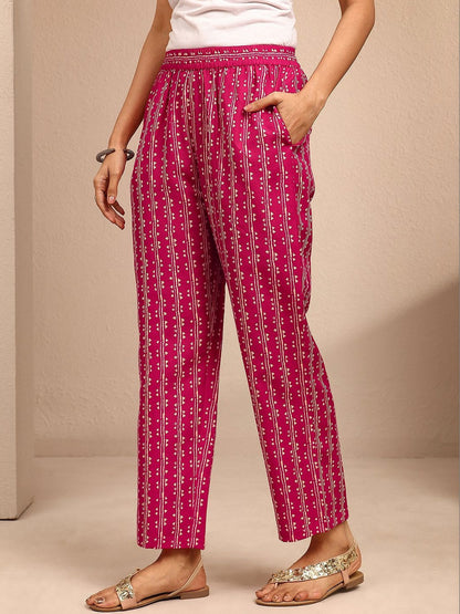 Women Floral Printed Regular Thread Work Kurta with Trousers & With Dupatta
