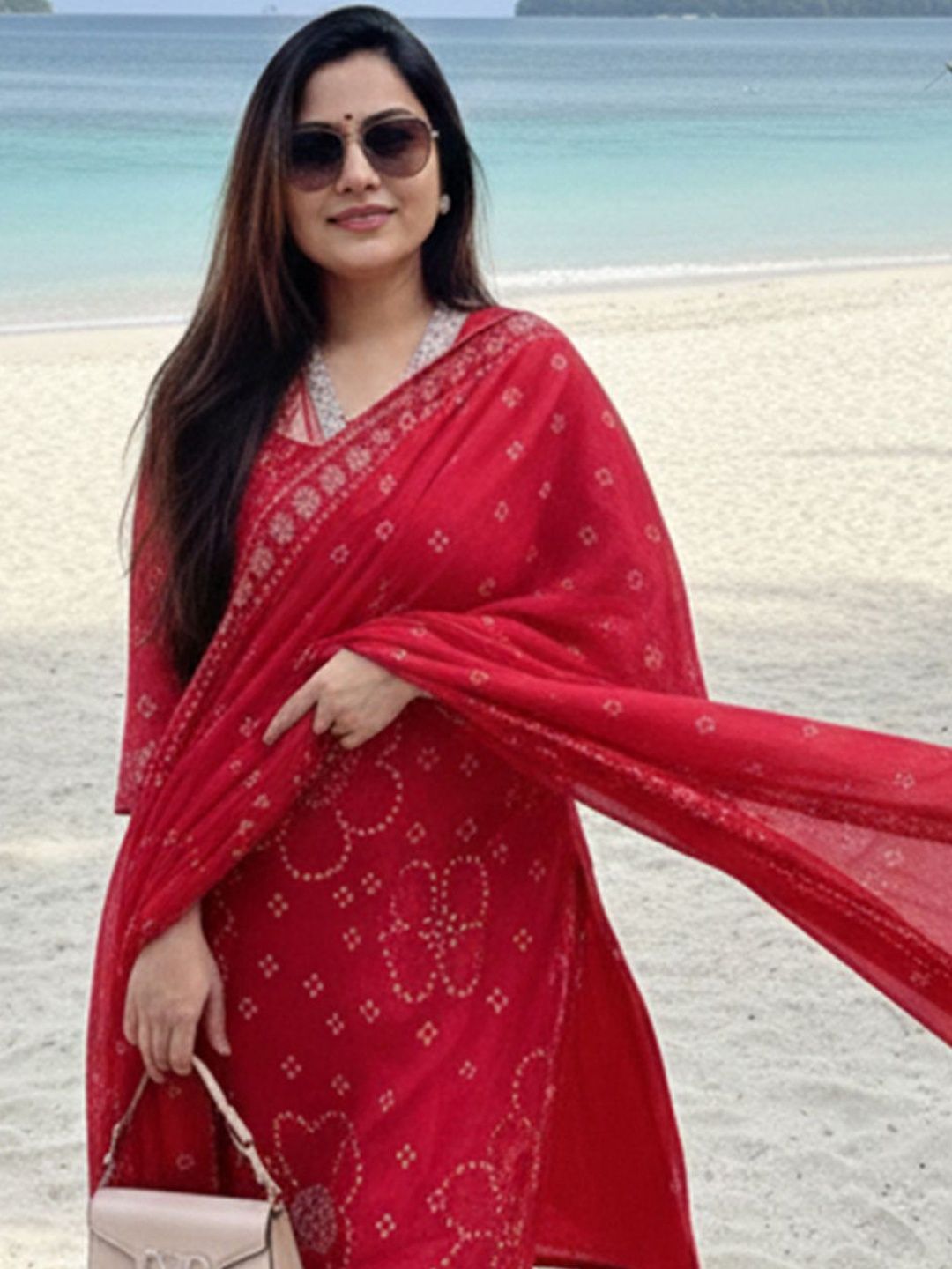 Dhiyona KL Women Ethnic Motifs Printed Regular Kurta with Trousers & With Dupatta