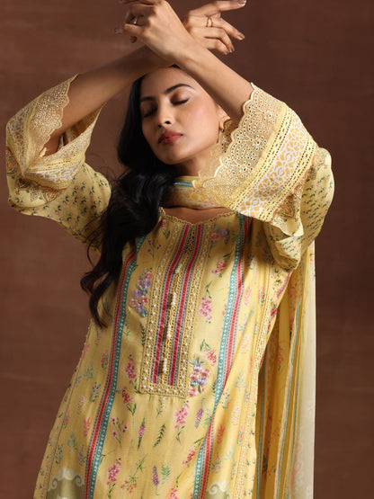 Dhiyona LL Women Floral Printed Regular Beads and Stones Kurta with Palazzos & With Dupatta