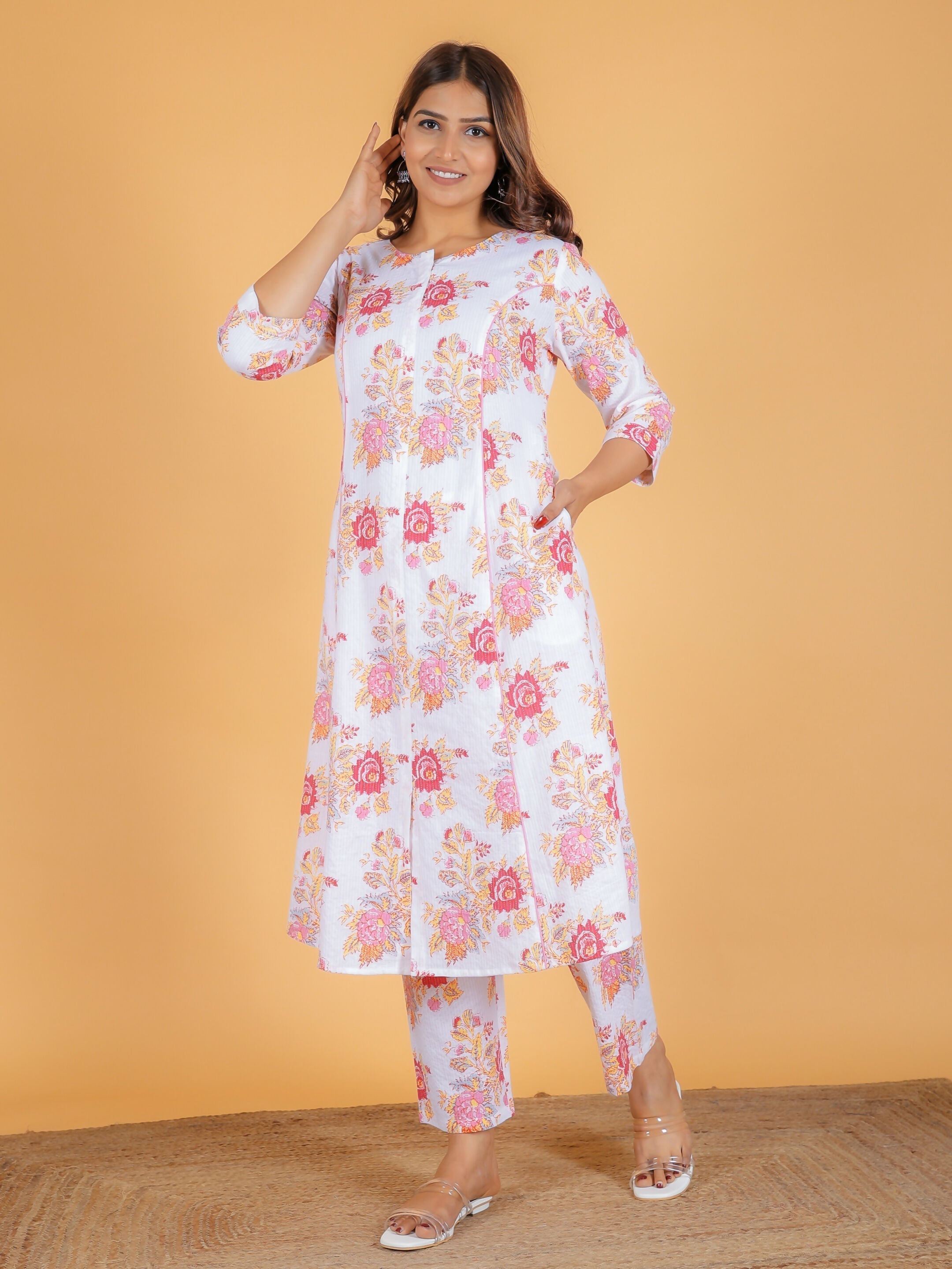 Women's A-line Kantha Cotton Floral Print Women's Kurta - White