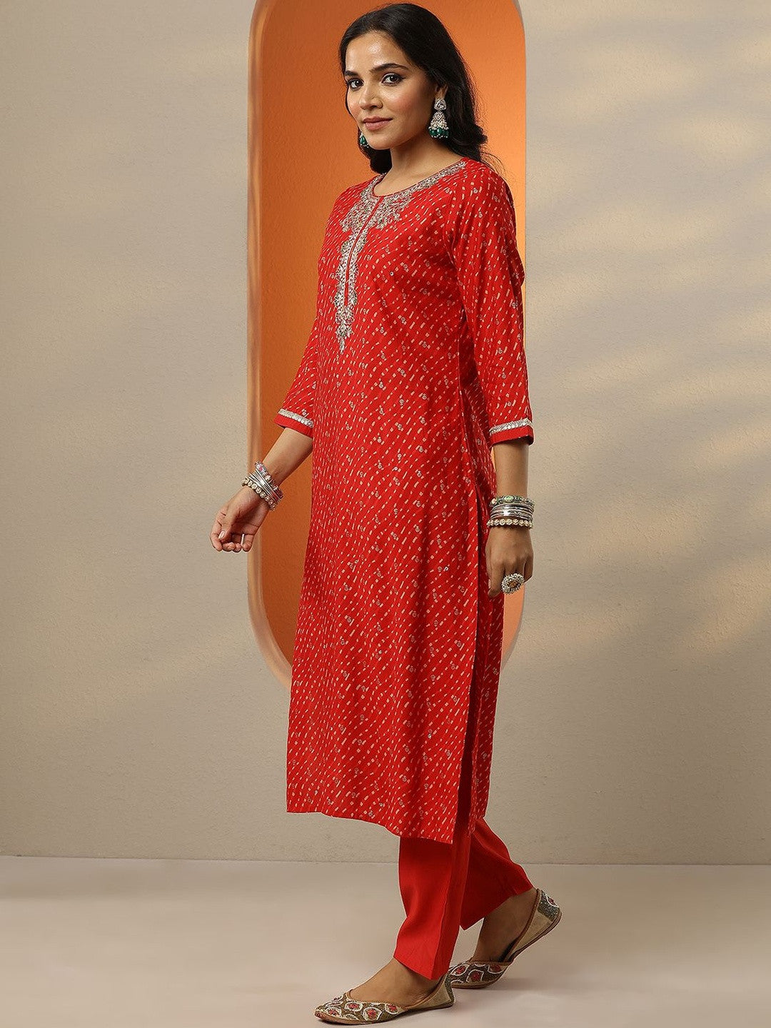 Leheriya Printed Mirror Work Straight Kurta & Trousers With Dupatta