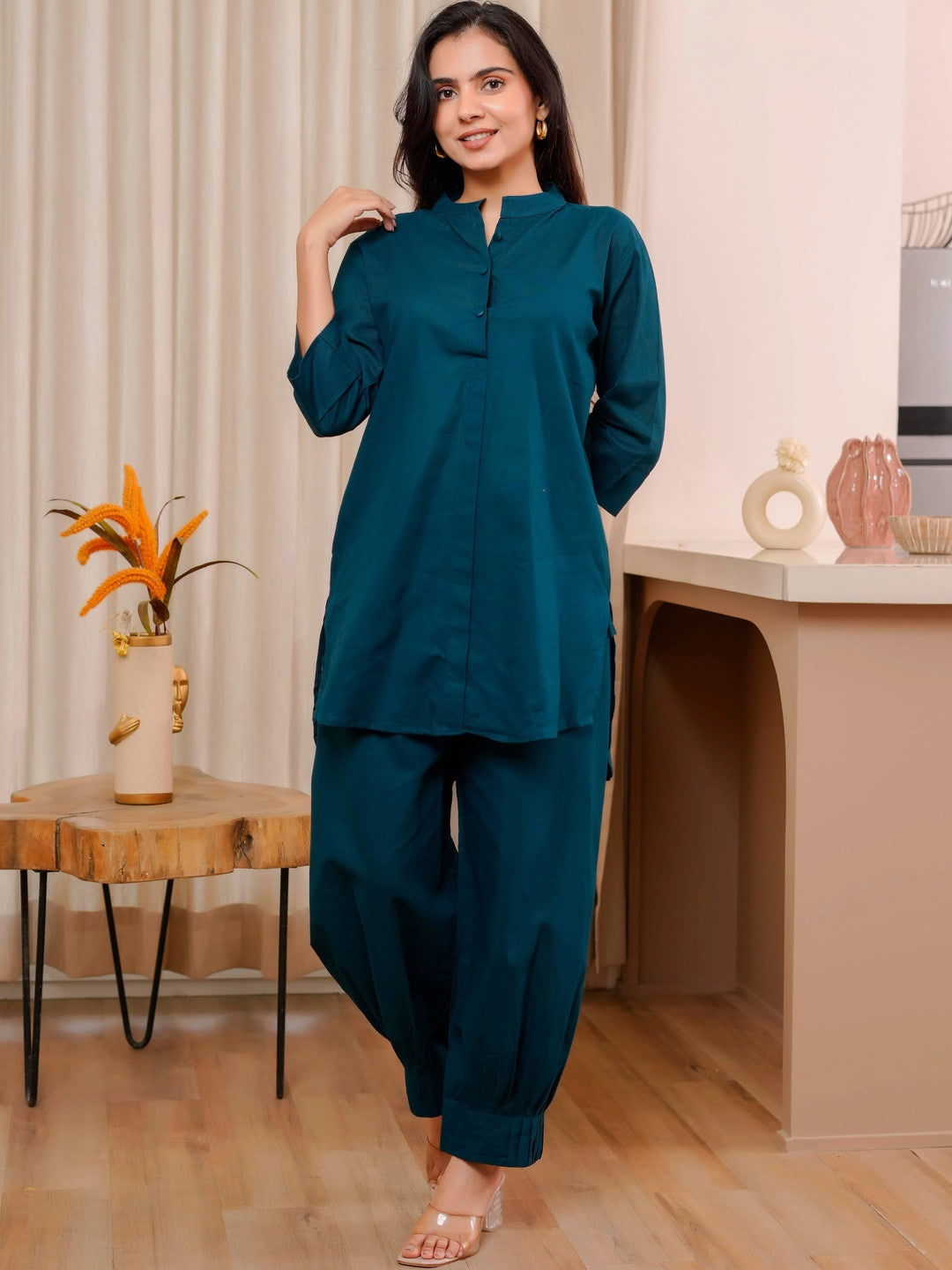 Women Regular Pure Cotton Kurta with Patiala