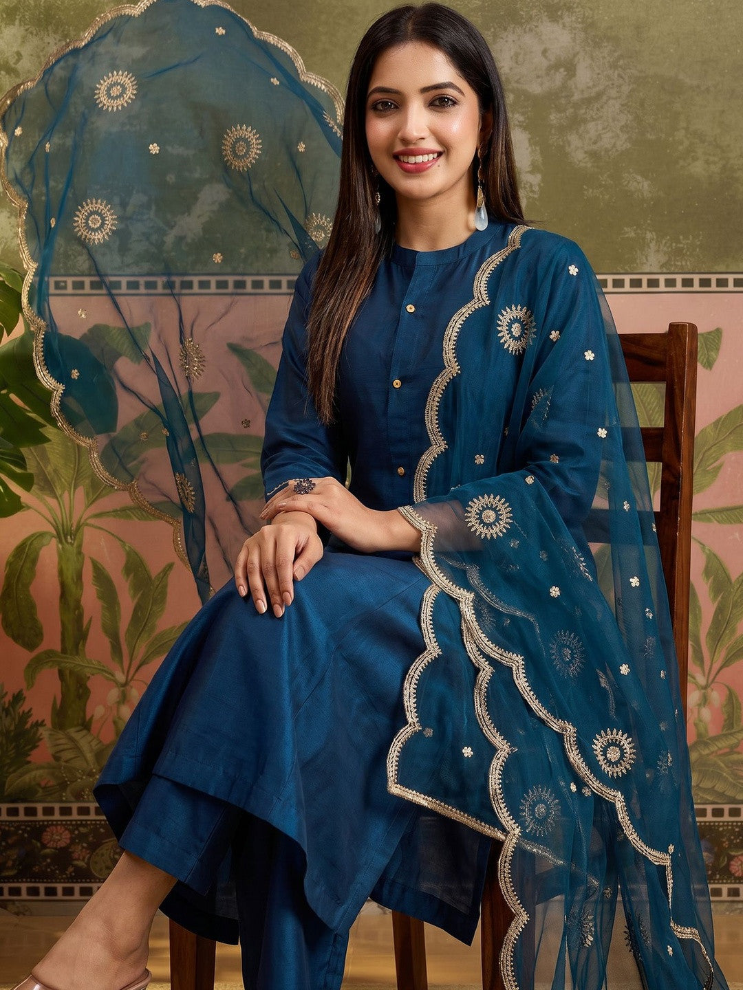 Round Neck Kurta & Trousers With Dupatta Set