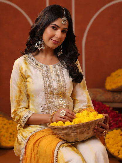 Dhiyona SC Women Bandhani Embroidered Thread Work Chanderi Silk Kurta & Sharara With Dupatta
