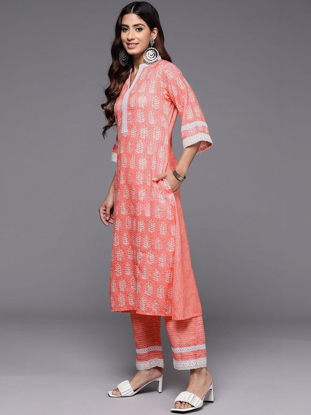 Women Ethnic Motifs Printed Regular Thread Work Kurta with Palazzos