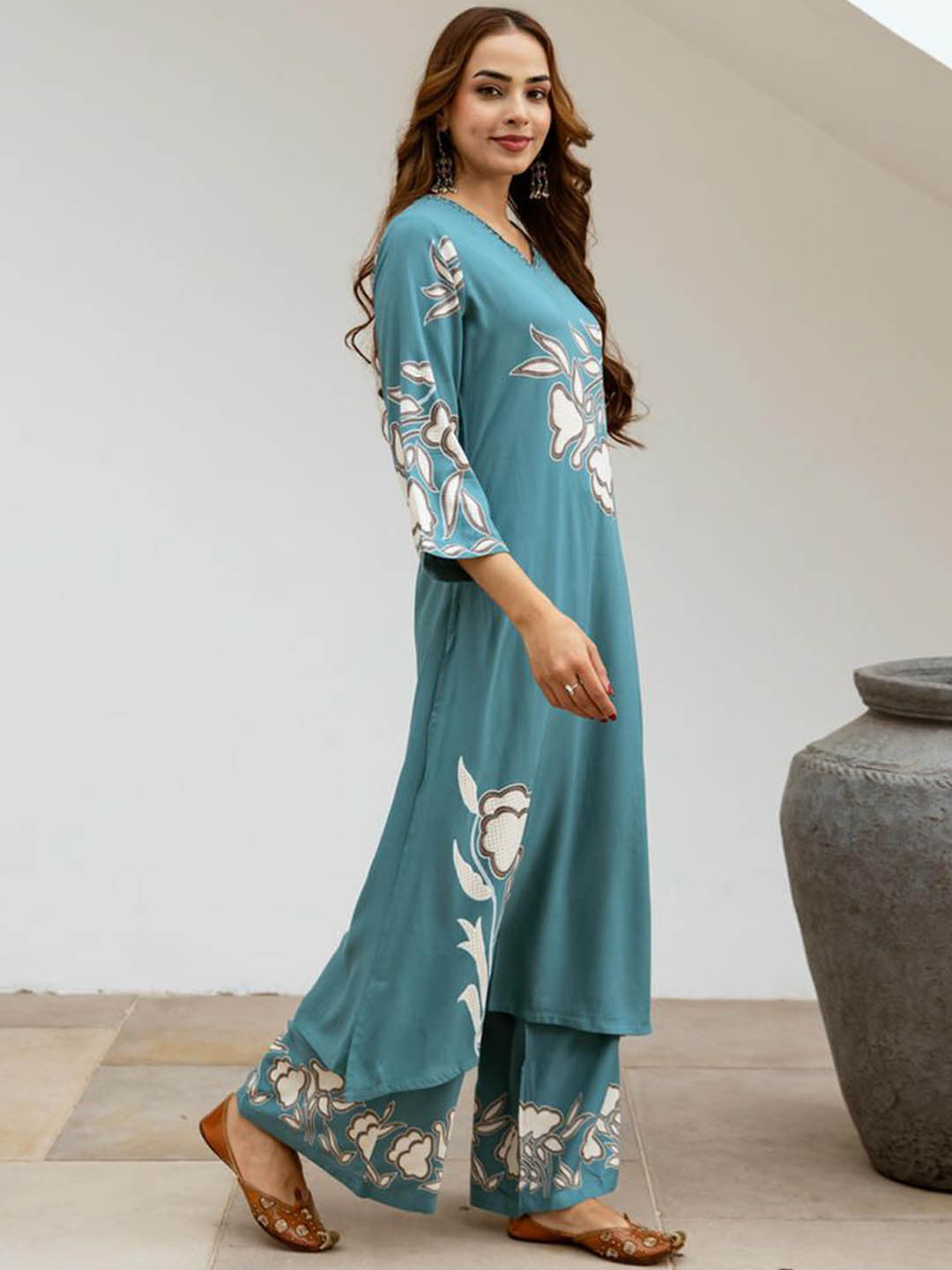 Women Floral Printed Kurta with Palazzo