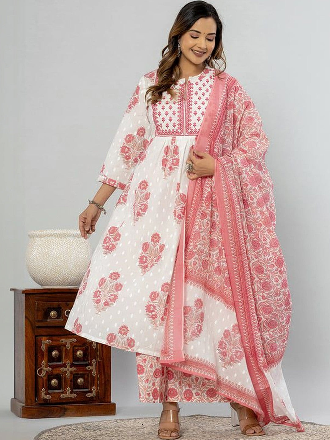 Dhiyona SN Printed Pure Cotton Mandarian Collar Kurta & Palazzos Kurta Set