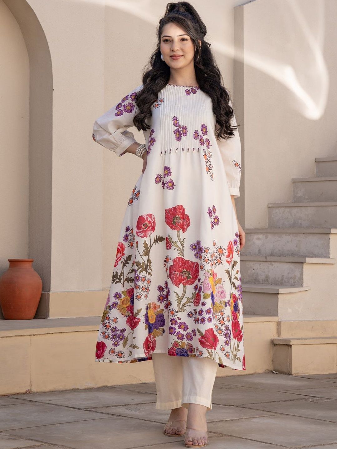 Women Floral Printed Pleated Pure Cotton Kurta with Trousers