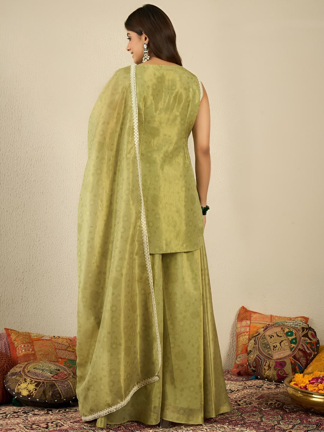 Dhiyona IN Women Floral Embroidered Regular Sequinned Kurta with Palazzos & Dupatta