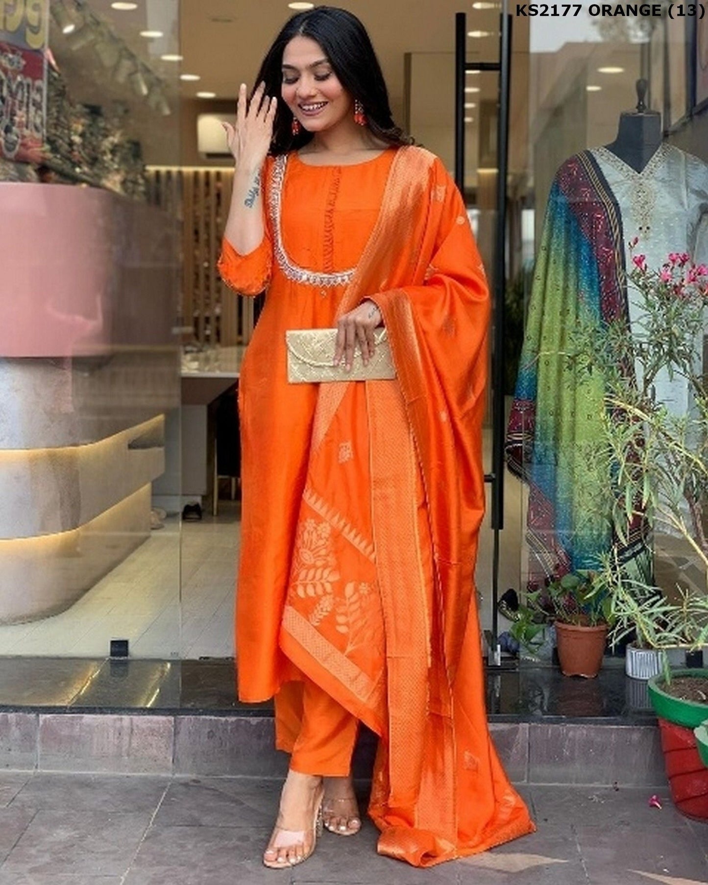 Dhiyona KL Women Regular Kurta with Palazzos & With Dupatta