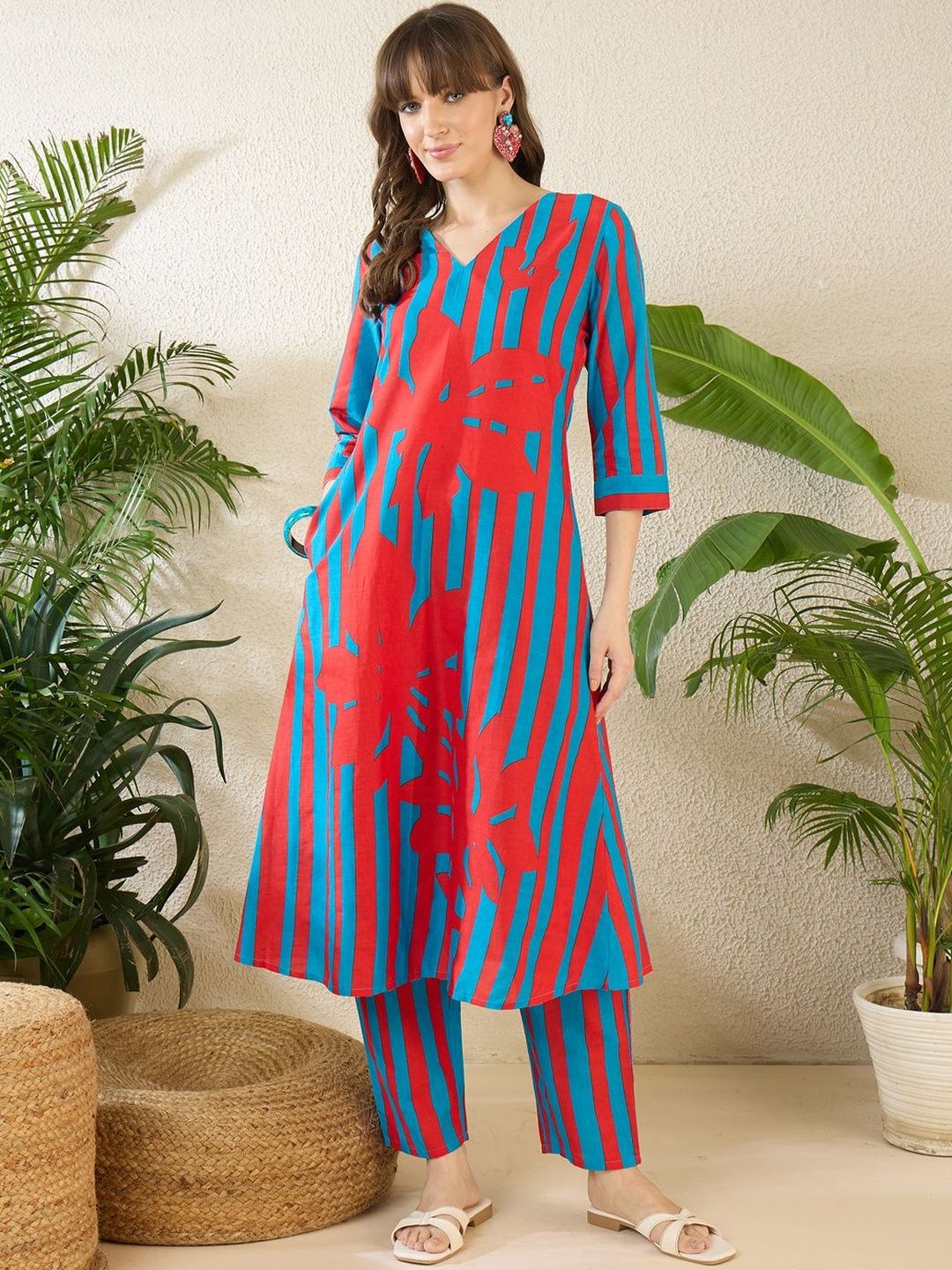 Women Printed Regular Pure Cotton Kurta with Trousers