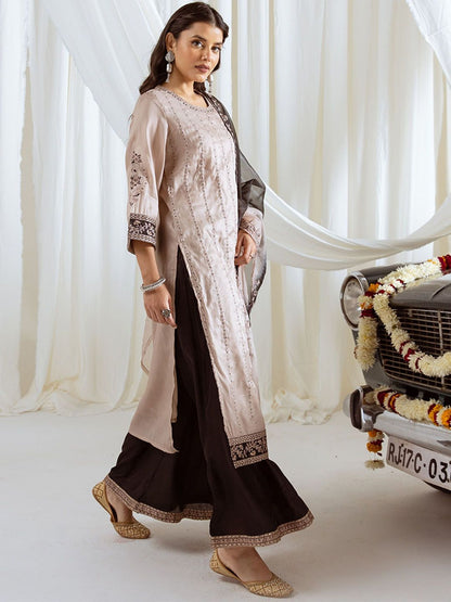 Dhiyona KL Women Embroidered Regular Sequinned Kurta with Palazzos & With Dupatta